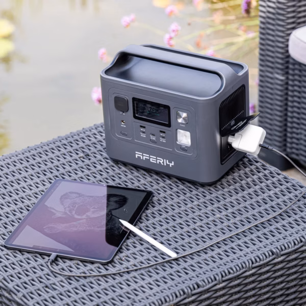 Pack station électrique Aferiy P010 800 W + panneau solaire 200 W