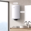 Chauffe-eau électrique connecté Comfee 80L – D80-15EFG