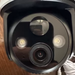 Caméra de surveillance 4G Cococam portable – base magnétique, PTZ 300° photo review