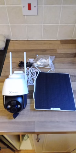 Caméra de surveillance 4G Cococam portable – base magnétique, PTZ 300° photo review