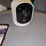 Caméra de surveillance intérieure Cococam 2K – PTZ, sur batterie photo review