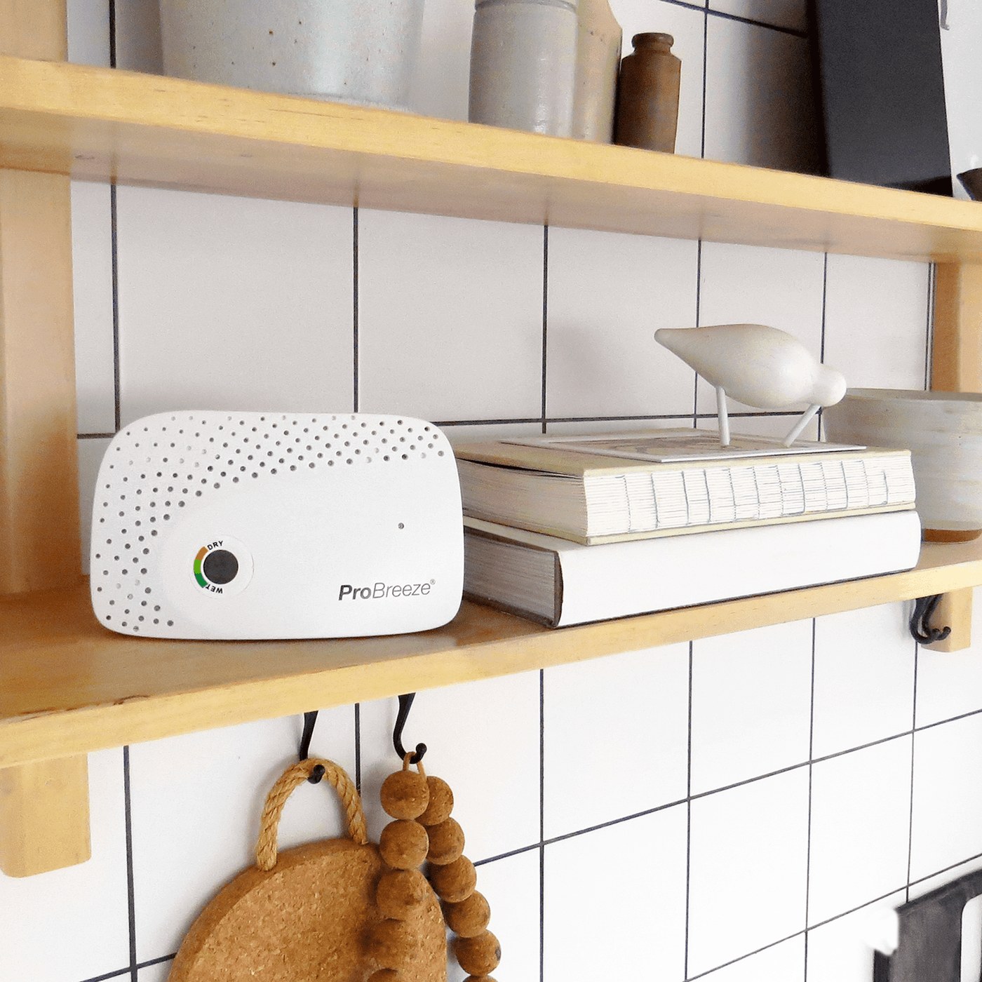 Pro Breeze Mini — rechargeable moisture absorber — A small absorber you can reuse