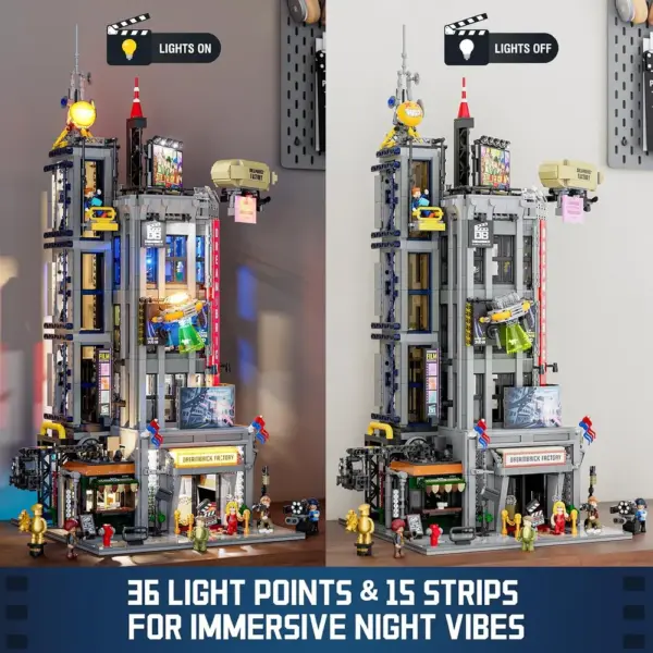 LUMIBRICKS Film Studio Tower - Modular building set with 36 LED lights, 3,891 pieces — 4 LUMIBRICKS Film Studio Tower - Modular building set with 36 LED lights, 3,891 pieces — 4